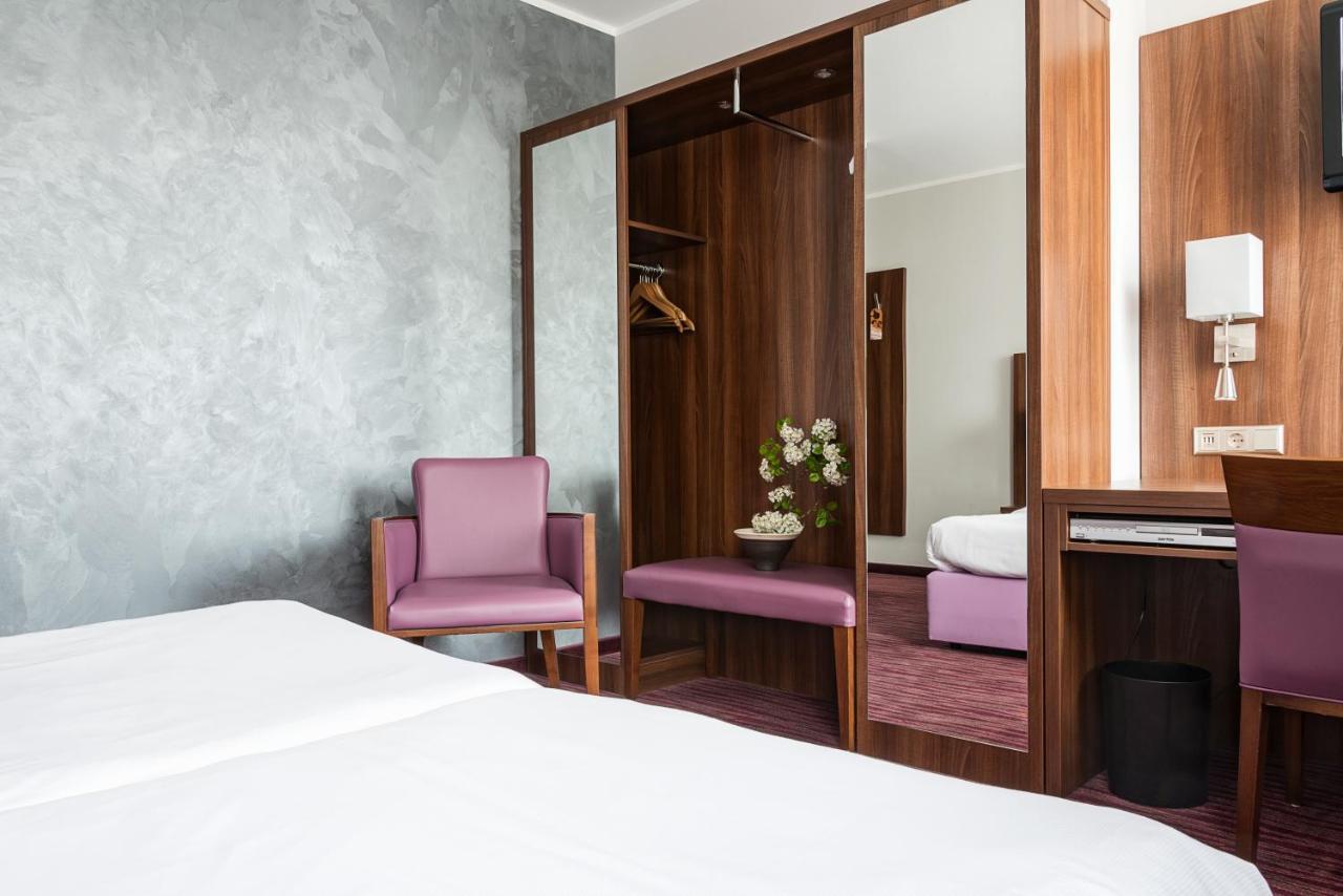 Akzent Hotel Laupheimer Hof Kültér fotó
